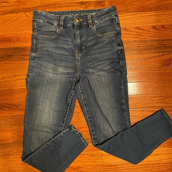 American Eagle Women’s Curvy High Rise Jegging Size 4 Short - Picture 2 of 7